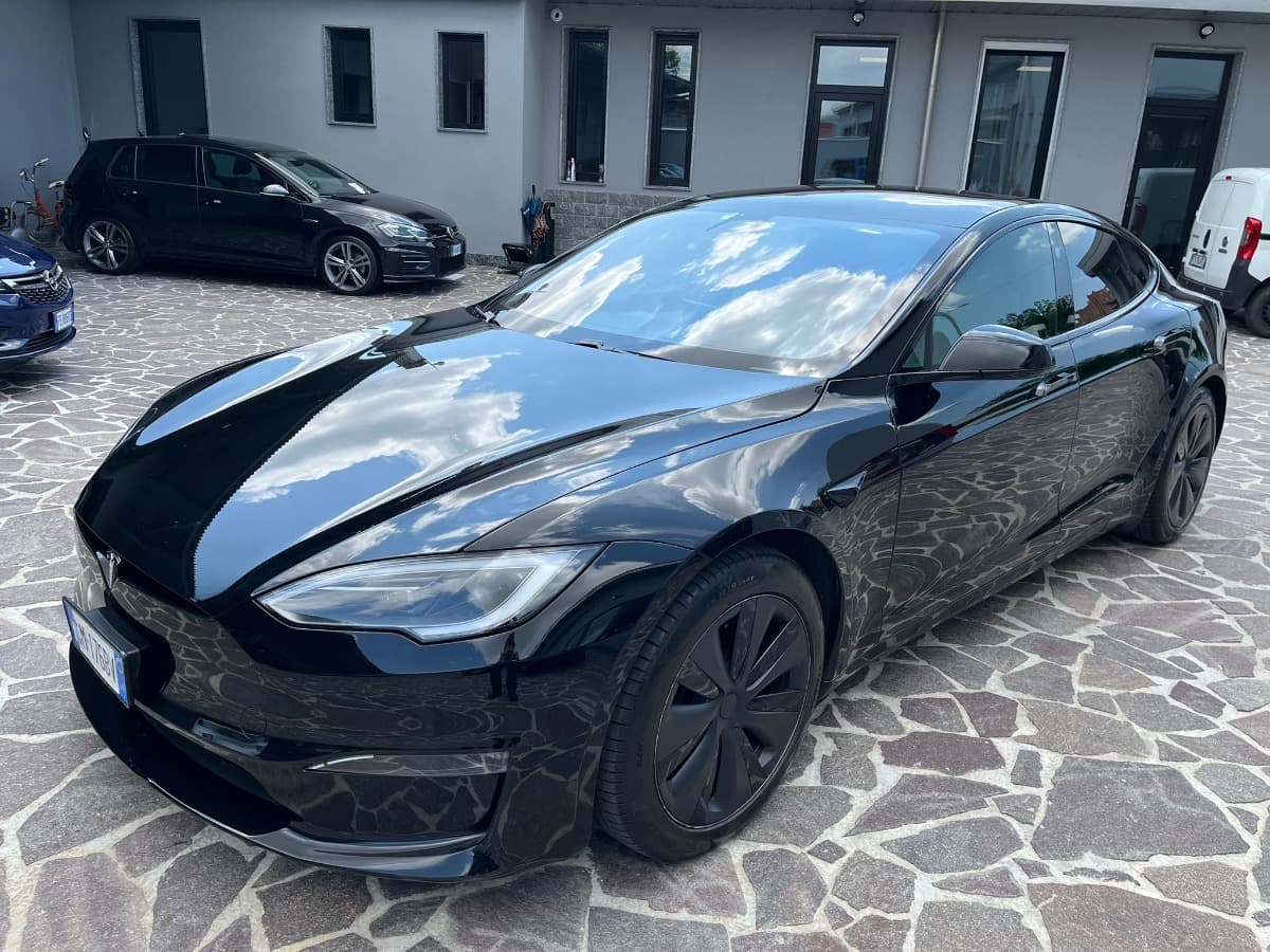 Tesla Model S
