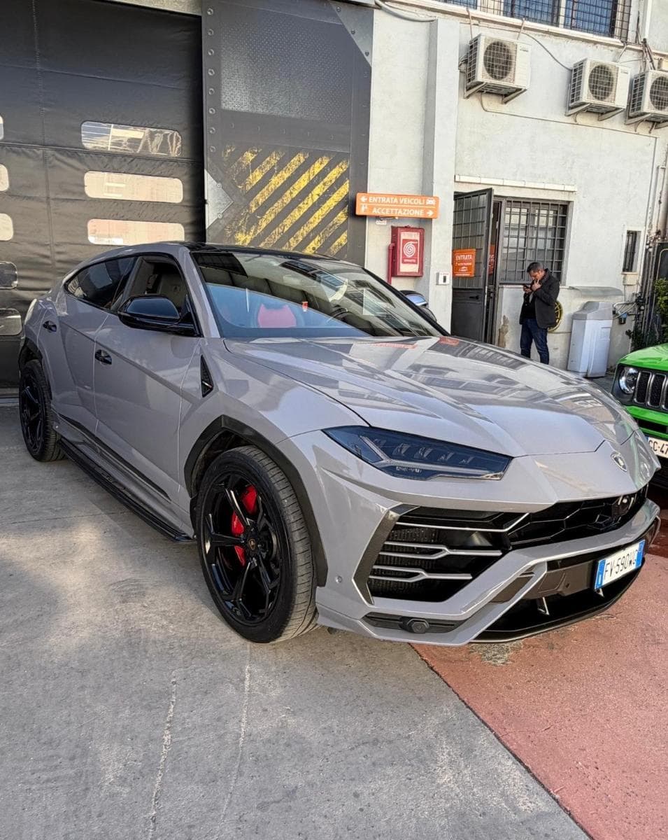 Lamborghini Urus