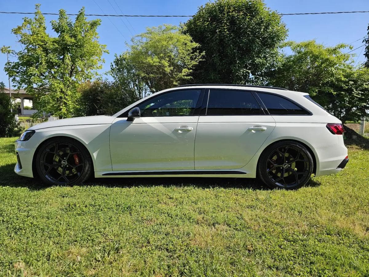 Audi Rs4 Avant 2.9 Tfsi 25 Years Quattro 470cv Tiptronic