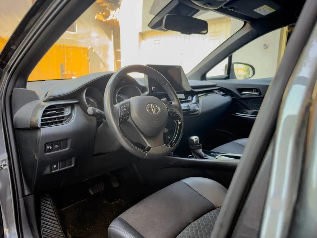 Toyota C-hr - foto 8