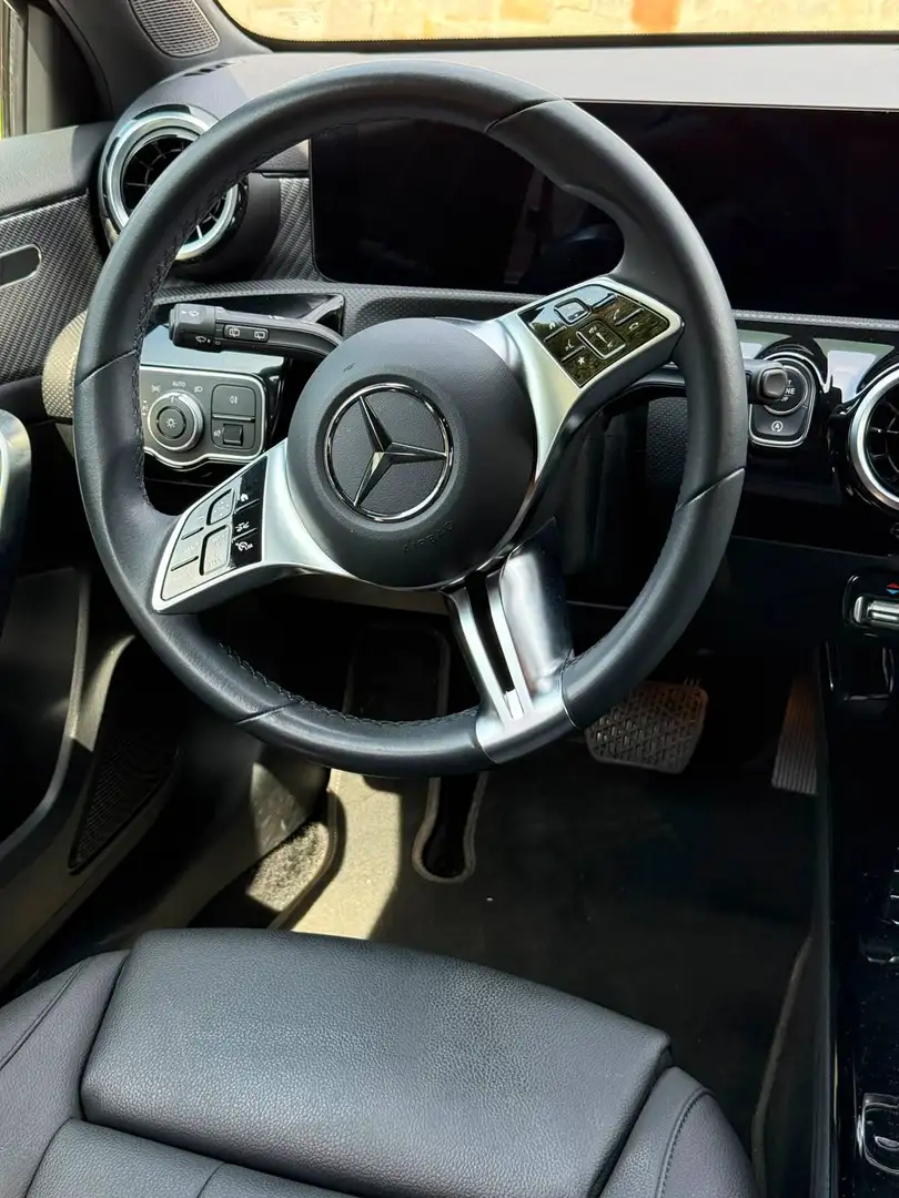 Mercedes A 180 - foto 7