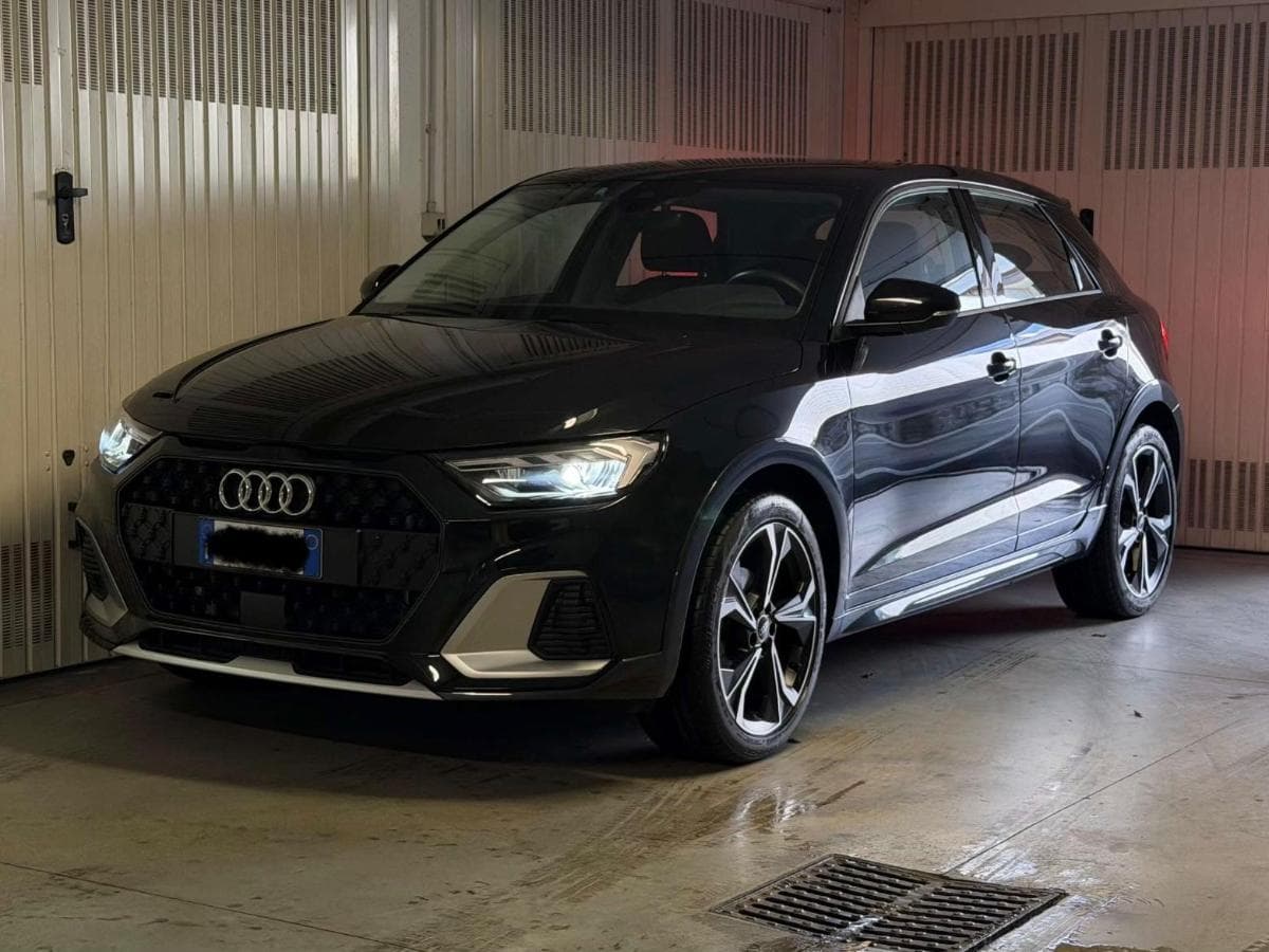 Audi A1 - foto 1