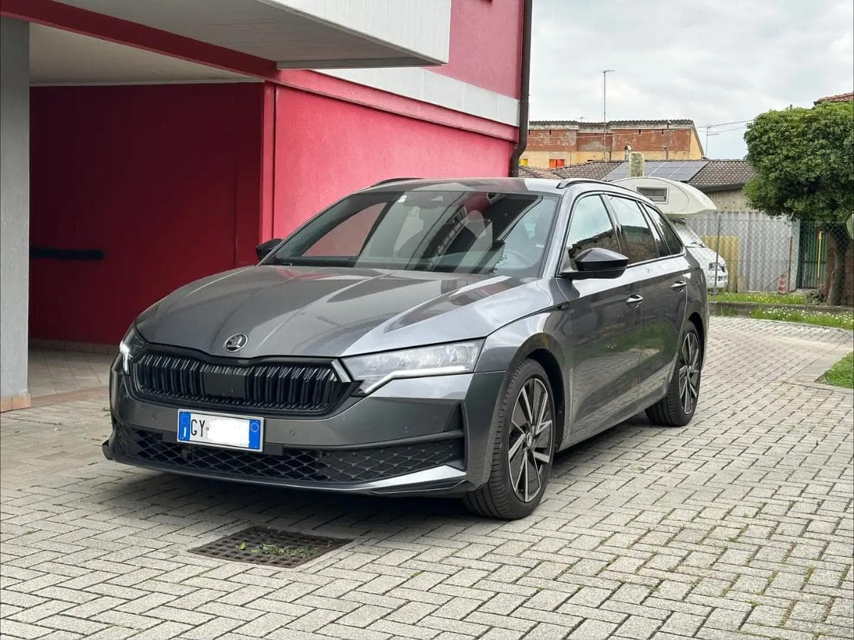 Skoda Octavia - foto 1